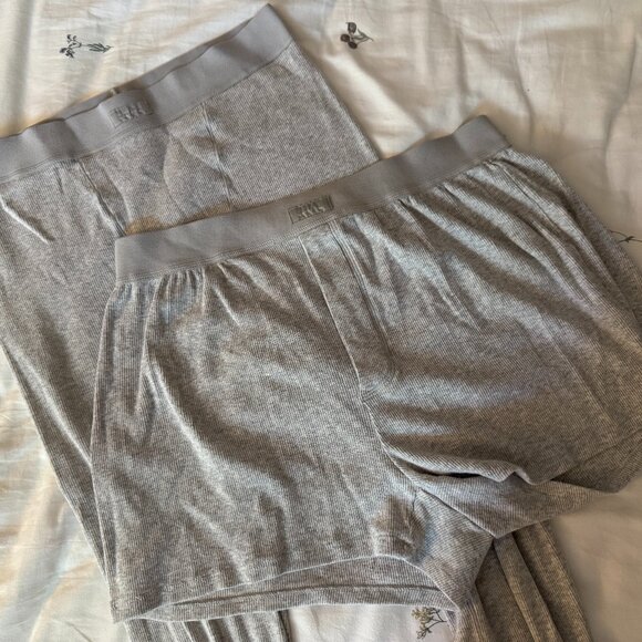 SKIMS Cotton Rib Bundle - Legging & Boxer - Picture 1 of 8